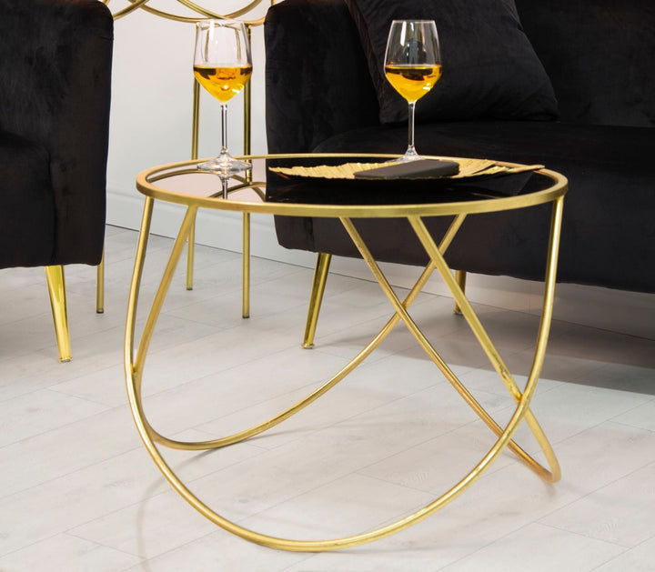 Kleiner Tisch aus Metall und Glas in Gold und Schwarz