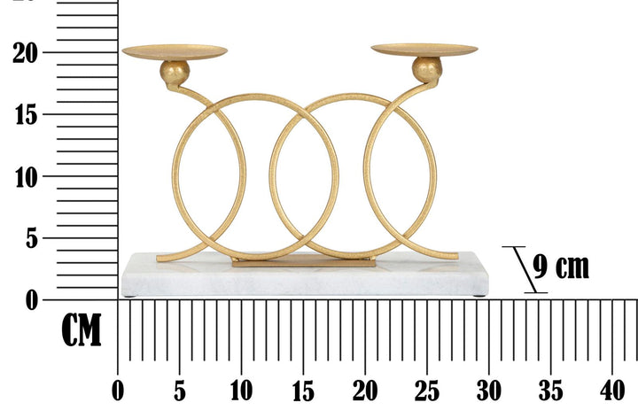 Geometrischer runder Kerzenständer aus Goldmetall mit weißem Marmorsockel
