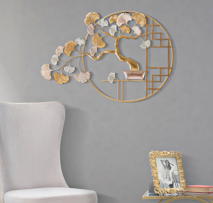 Goldene japanische Kirschblüten Wanddekoration aus Holz in rundem Rahmen