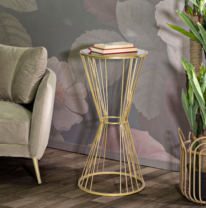 Kleiner runder Tisch aus goldfarbenem Metall und Glas
