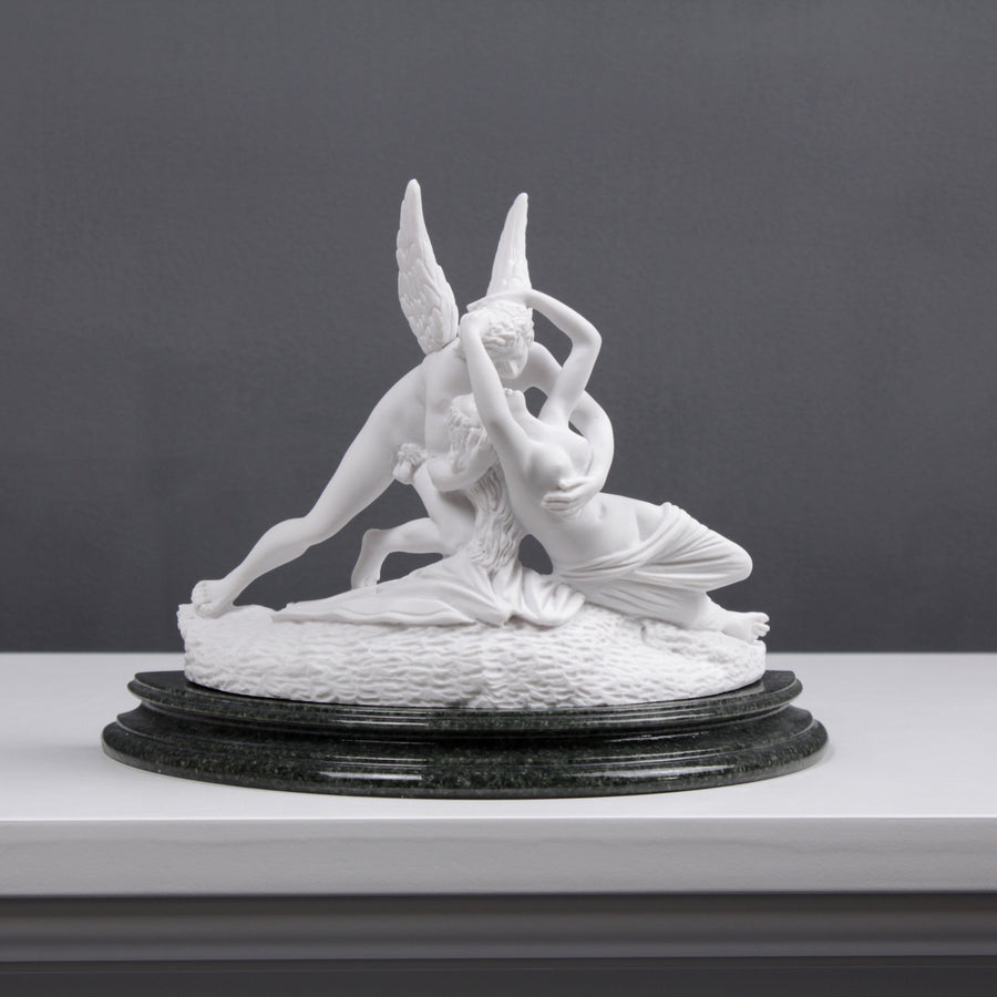Cupid und Psyche Statue