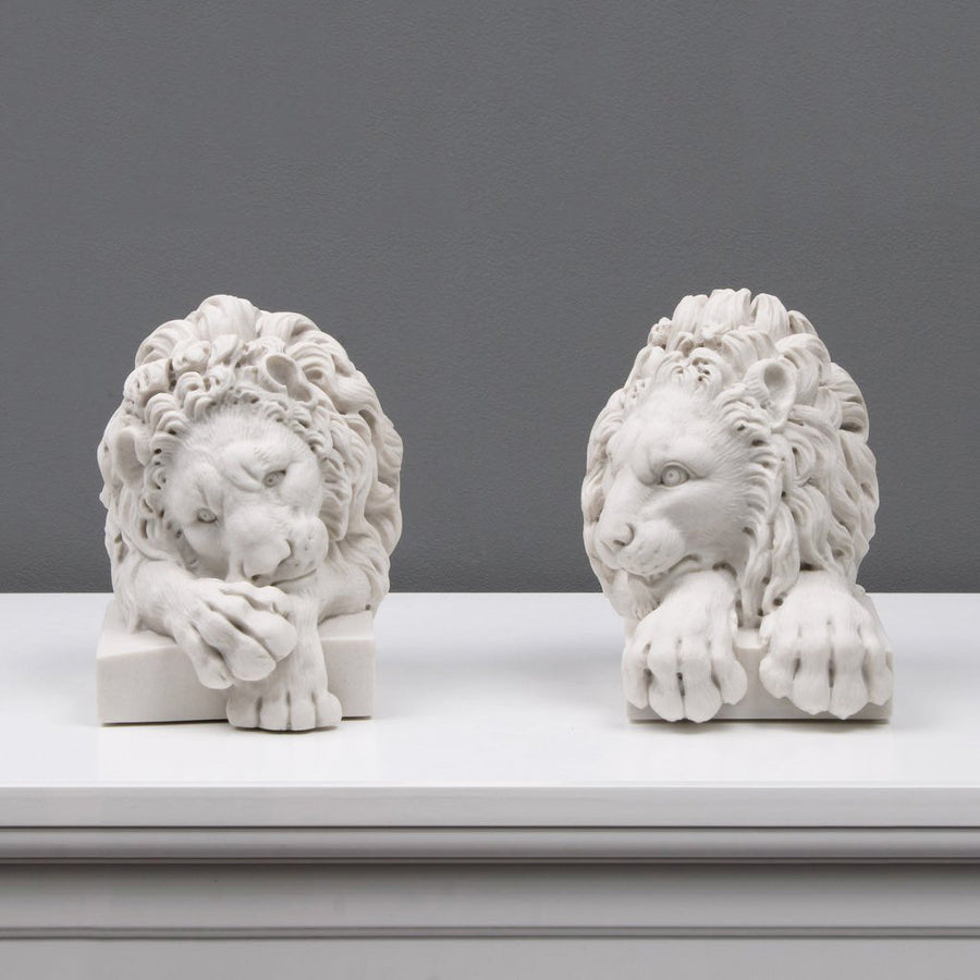 Canova Löwen Buchstützen (im Paar)