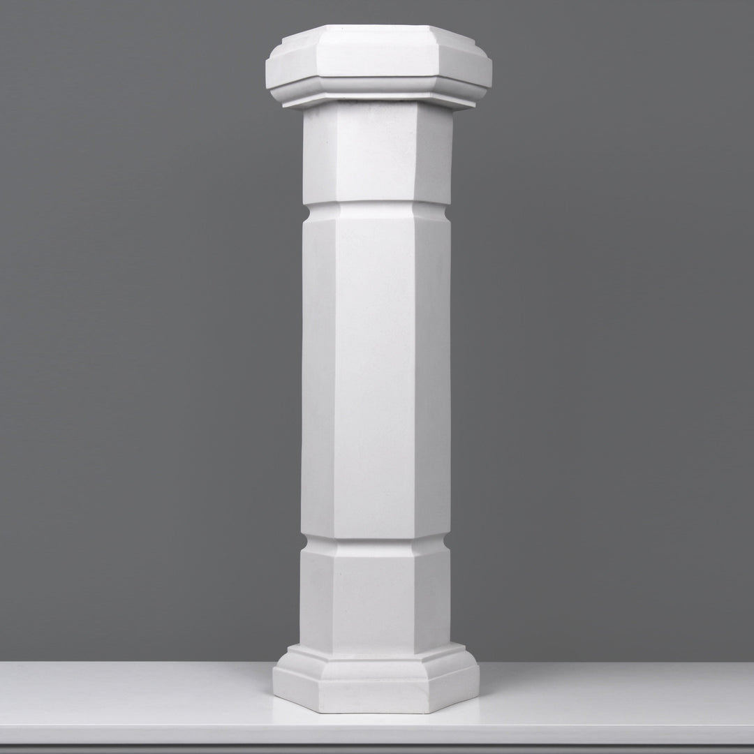 Große Säule für Büste