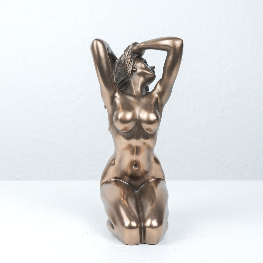 Nackte Frau Statue Kniend (Erotische Kaltguss-Bronze Skulptur)