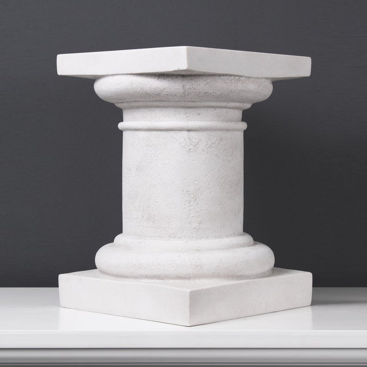 Kleine Marmorsäule für Statue