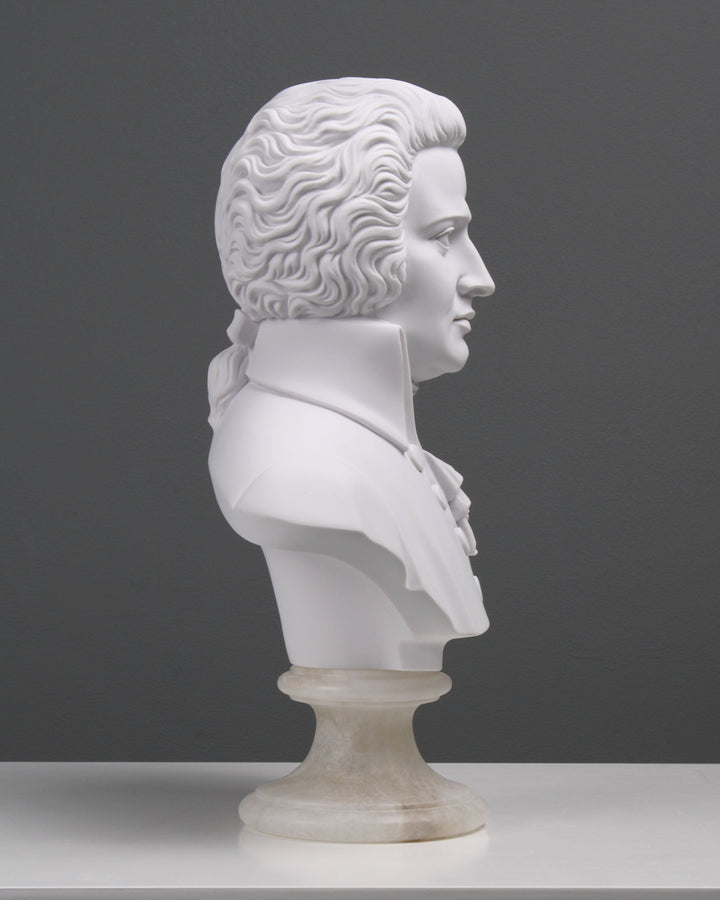Mozart Büste Statue