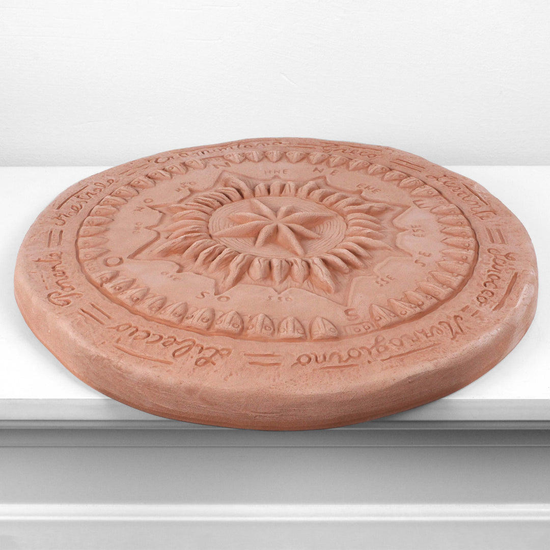 Windrose Rundes Terrakotta Basrelief