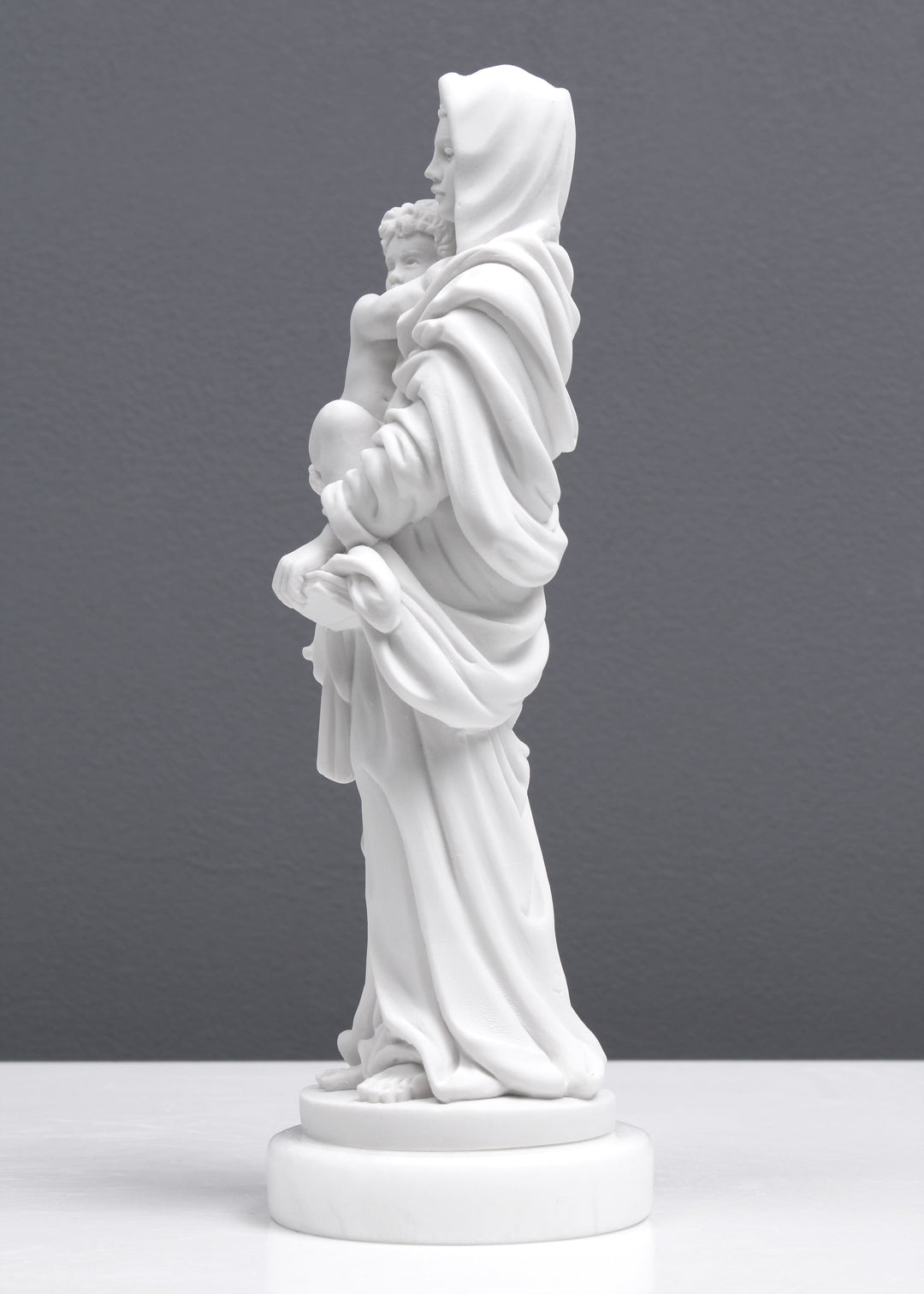 Madonna und Kind Statue (Madonna delle Arpie von Andrea del Sarto)