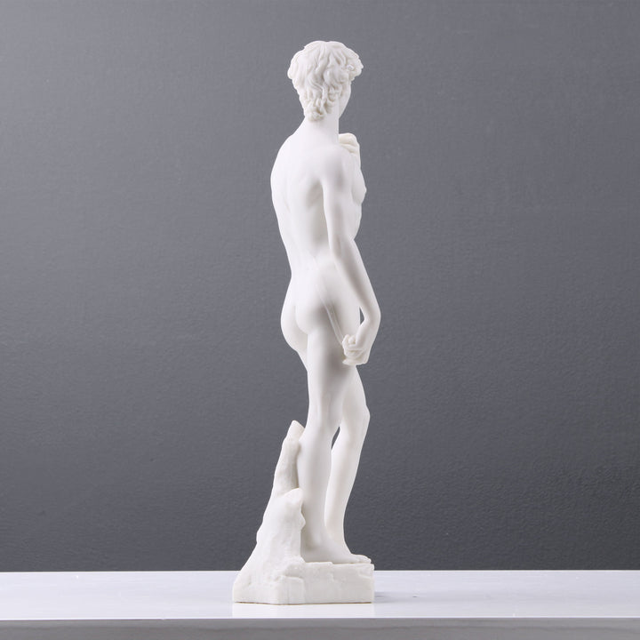 David von Michelangelo (Weiße Skulptur)