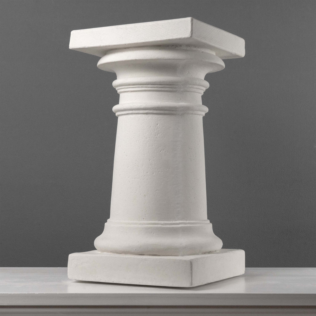 Dorische Säule – Gartensockel