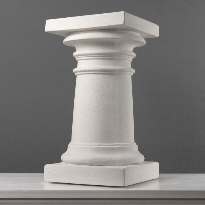 Dorische Säule – Gartensockel