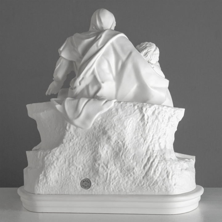 Michelangelos Pietà Skulptur – Weiße Statue (Vatikanisches Museum)
