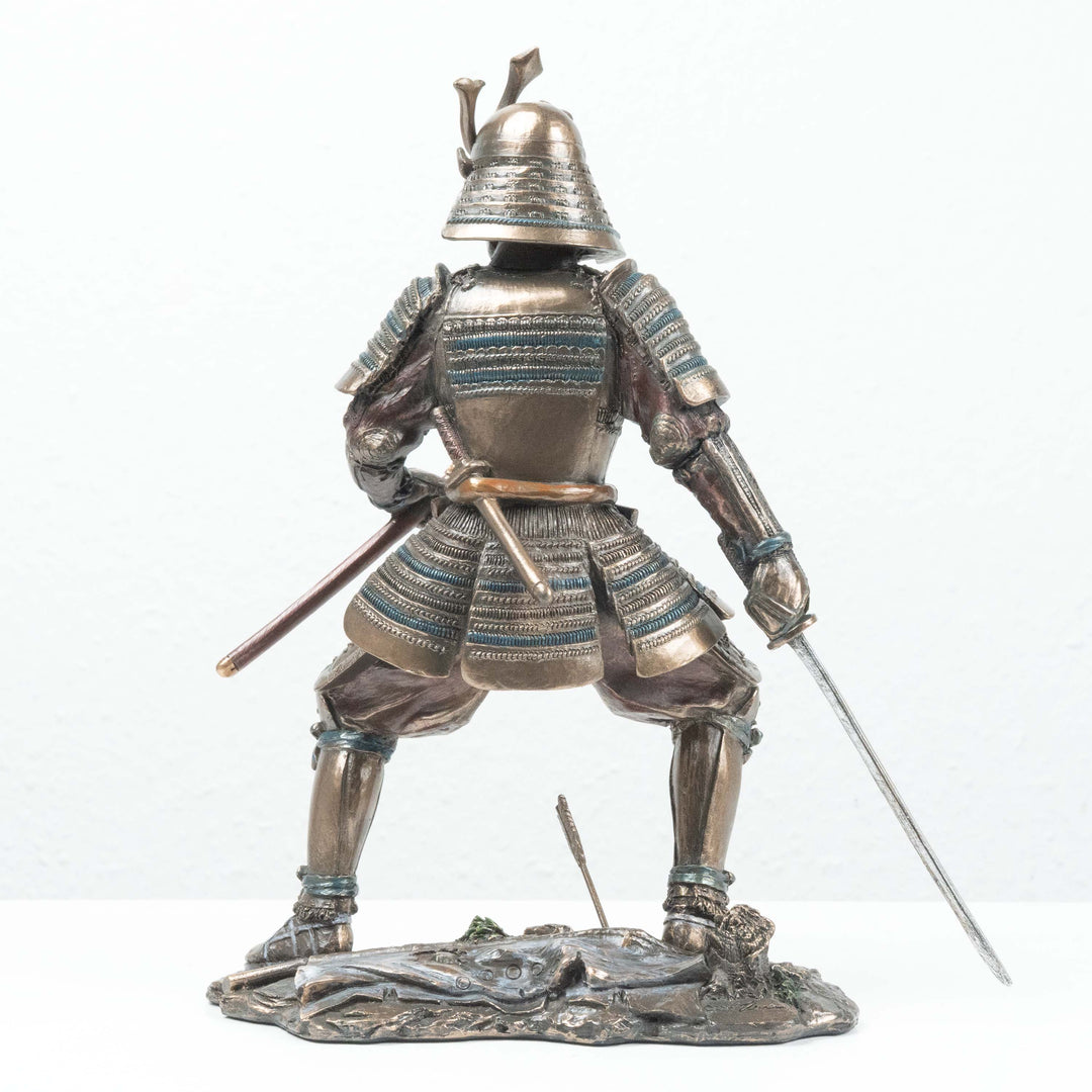Samurai Krieger mit O-Yoroi (Bronzierte Skulptur aus Kunstharz)