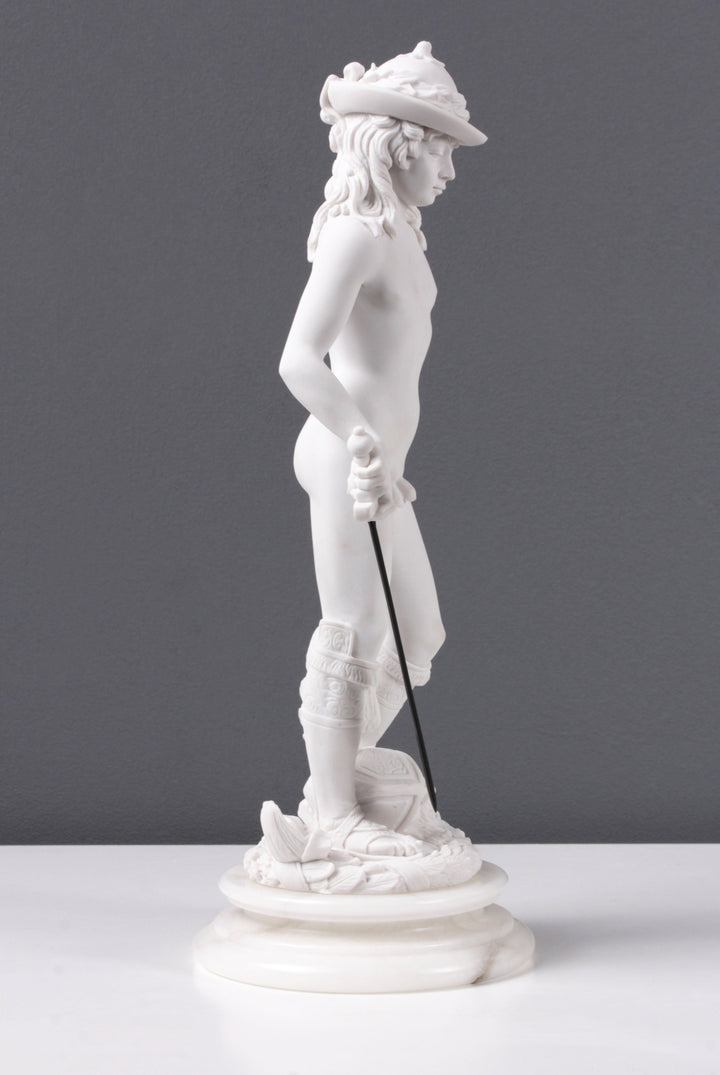 David von Donatello Statue