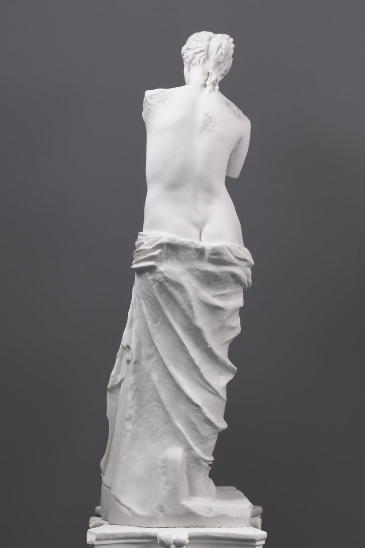 Venus von Milo Statue
