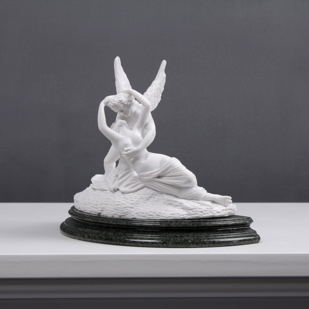 Cupid und Psyche Statue