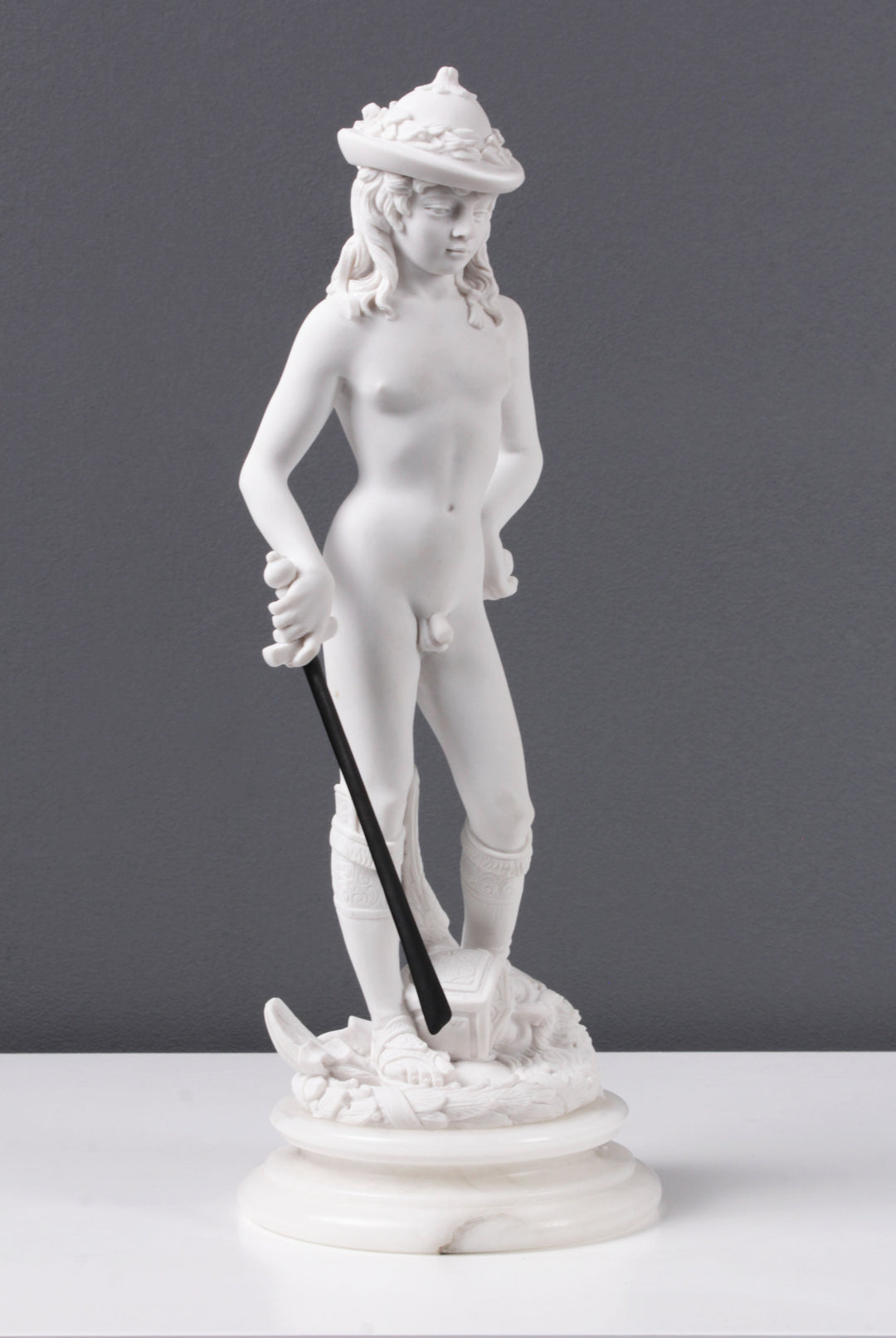 David von Donatello Statue