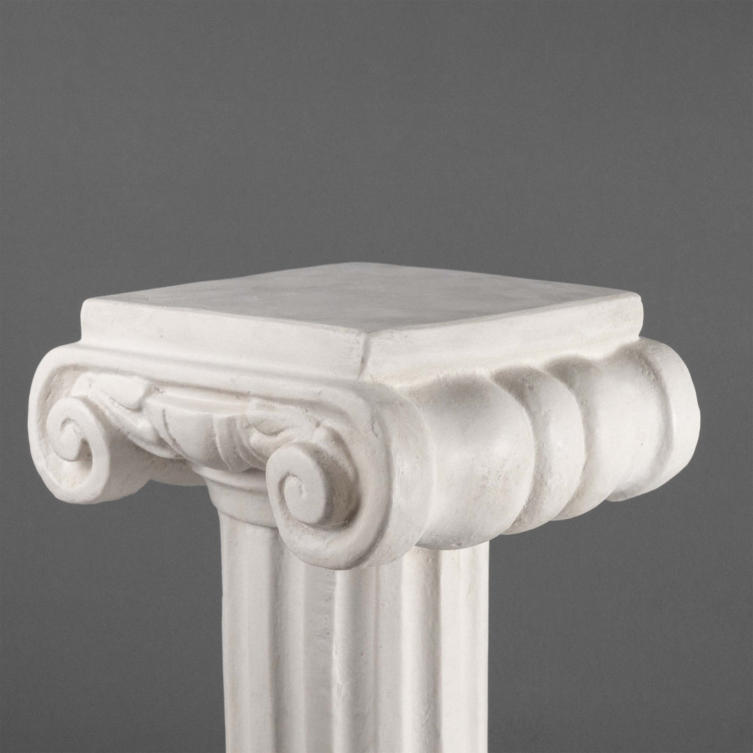 Ionische Säule – Gartensockel