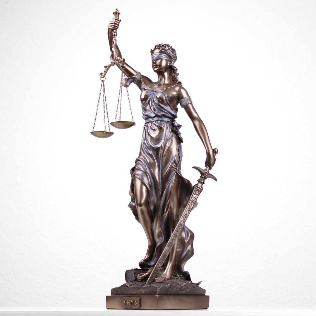 Justitia Skulptur der Themis (Bronzierte Skulptur aus Kunstharz)