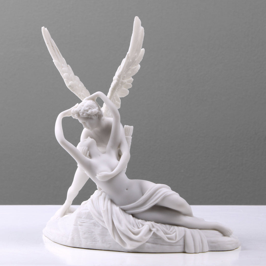 Amor und Psyche (Weiße Skulptur)