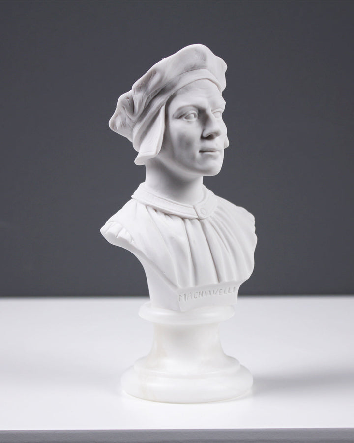Machiavelli Büste Statue