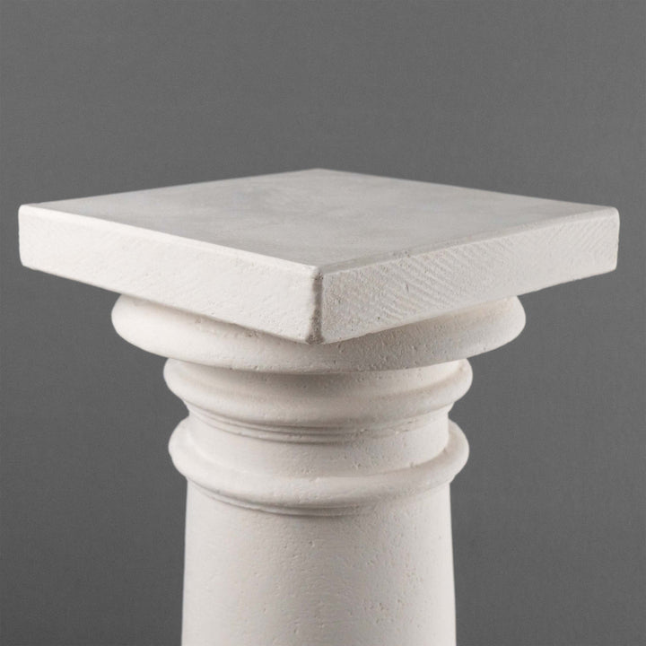 Dorische Säule – Gartensockel
