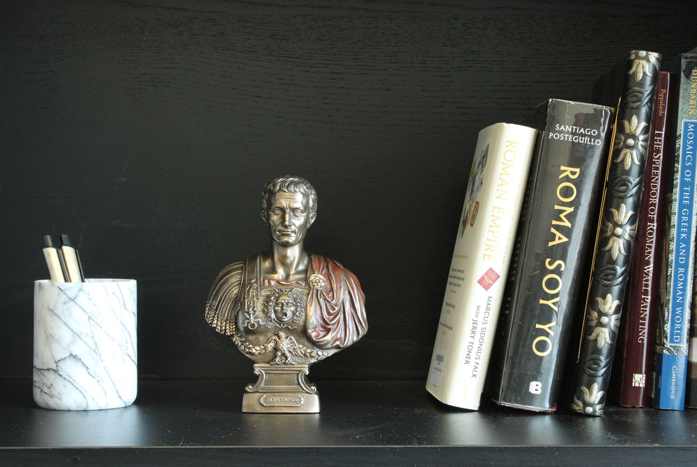Julius Caesar Büste (Bronzierte Skulptur aus Kunstharz)