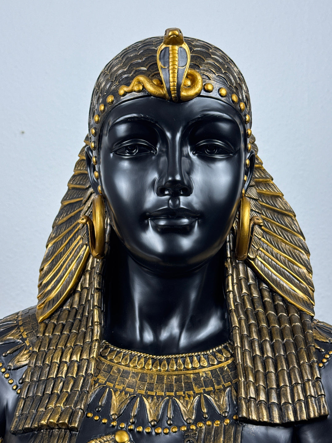 Kleopatra Büste – Königin von Aegypten (Schwarz und Gold)
