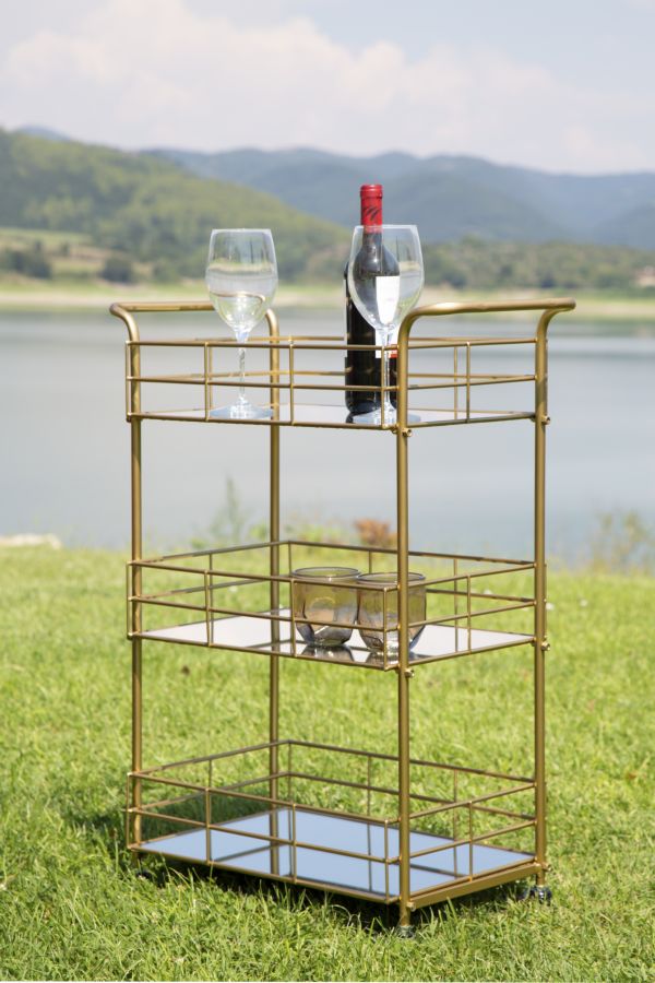 Viereckiger Wagen aus Metall und Glas in Gold mit 3 Regalen