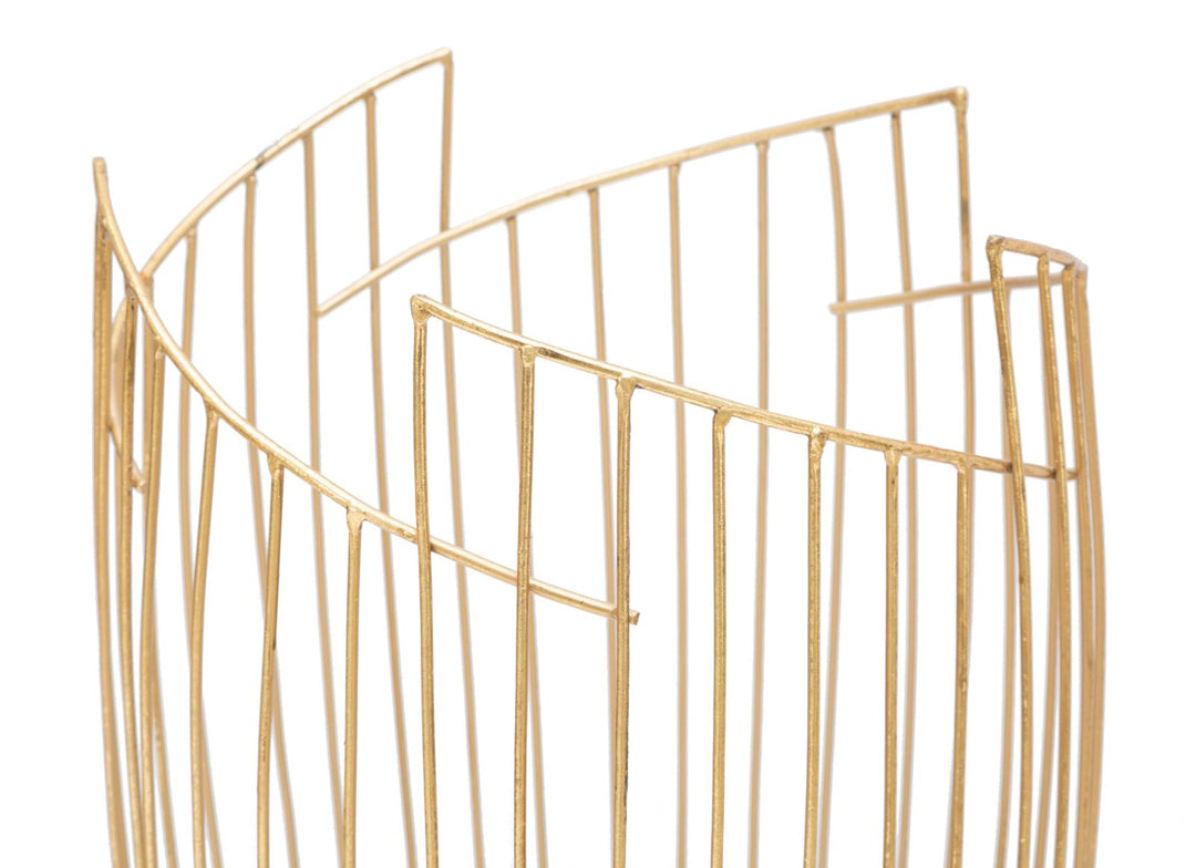Goldener Regenschirmhalter aus Metall mit geometrischen Linien