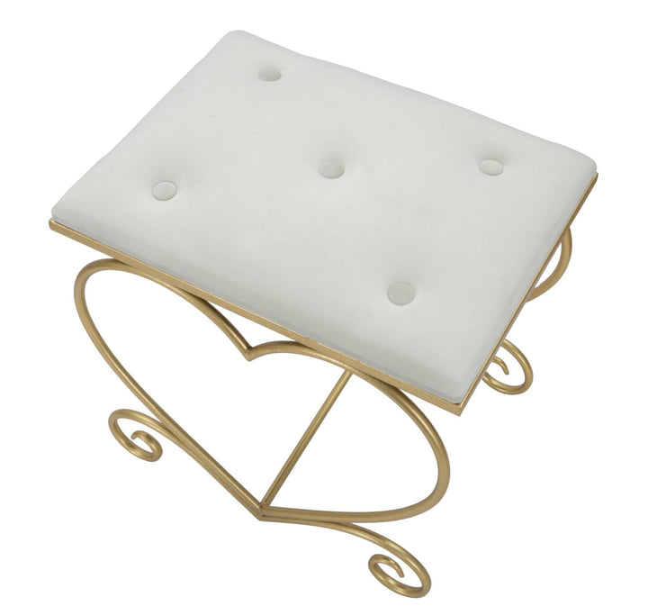 Cremefarbener Sitz mit goldenen Beinen in Herzform