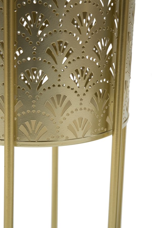Runder Blumentopf aus goldenem Metall