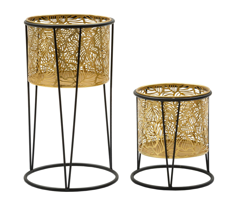 Runder Blumentopf aus goldenem Metall mit Blättermuster