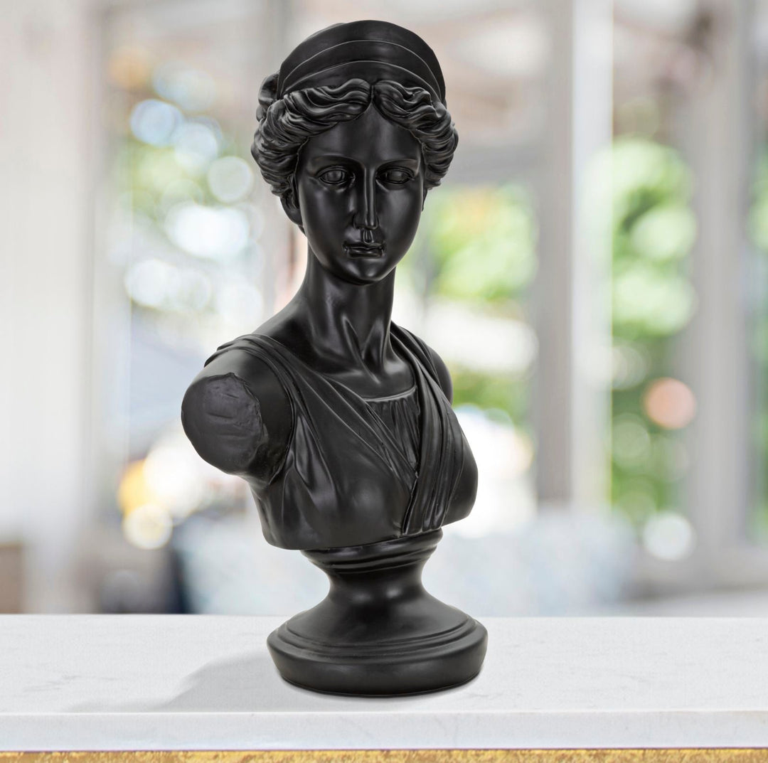 Schwarze Diana-Büste (Harz-Skulptur)