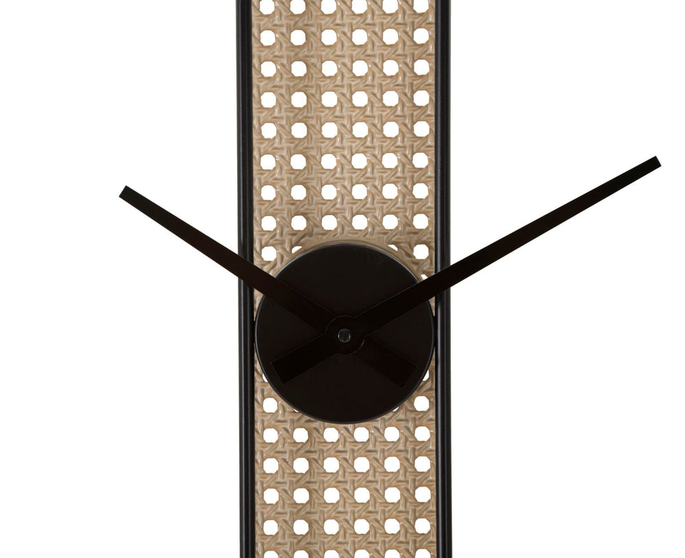 Moderne Wanduhr aus Metall und Holz