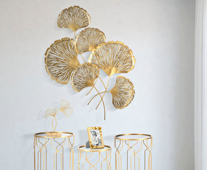 Gold Blume Wanddekoration (Moderne Skulptur)