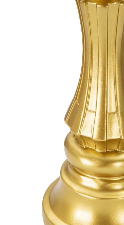 Gold & Schwarz König Schachfigur (Modern Sculpture)