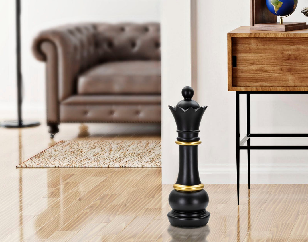 Schwarz & Gold Dame Schachfigur (Moderne Skulptur)
