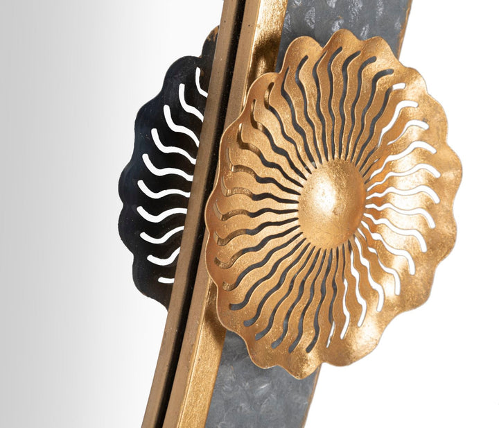 Abstrakter Geometrischer Wandspiegel aus Metall