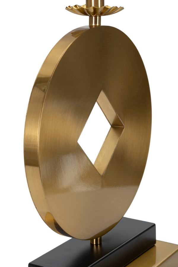 Geometrische Tischlampe in Gold und Weiß