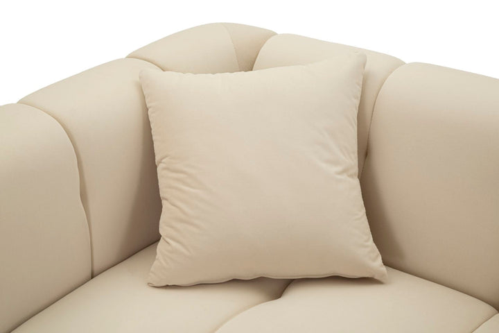 Creme Samt Sofa Mit Kissen Alma 2 Sitzer