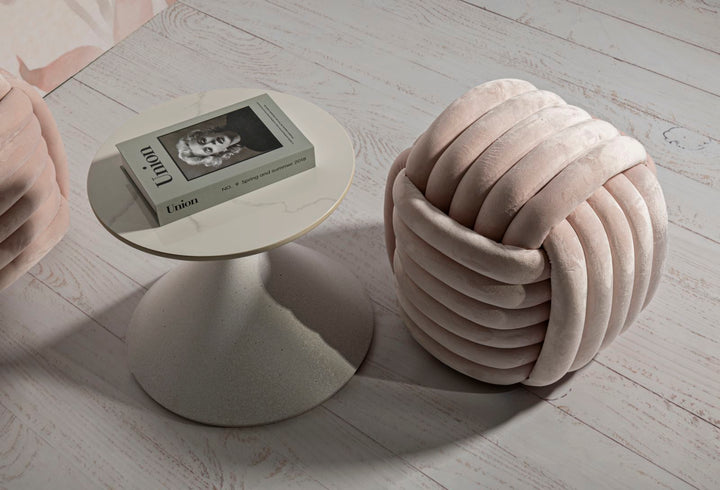 Weiss Runder Beistelltisch Skulpturale Basis Zeitgenoessisch (Marmorplatte)