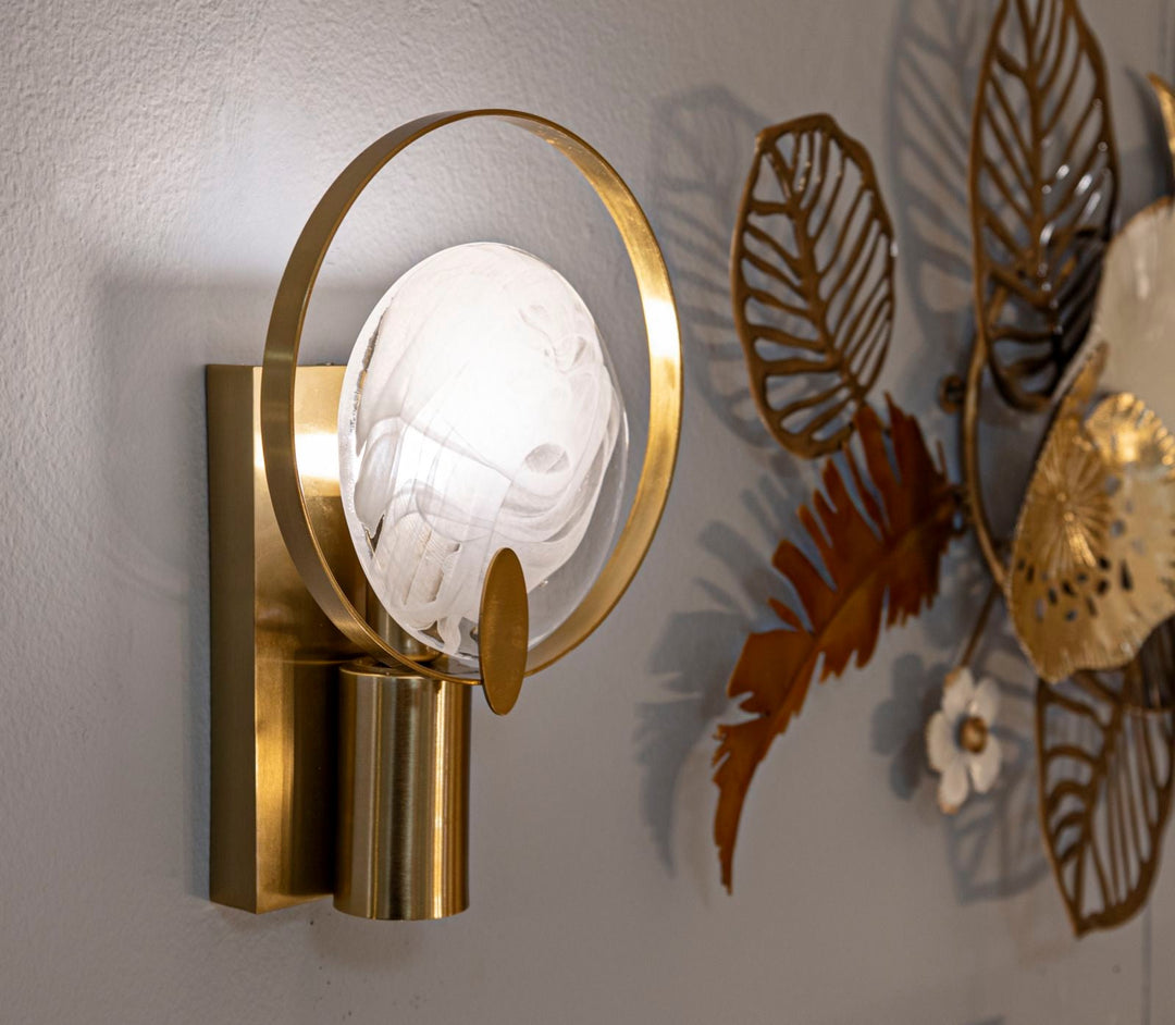 Gold Weiss Wandleuchte Runder Schirm Oklan Moderner Stil