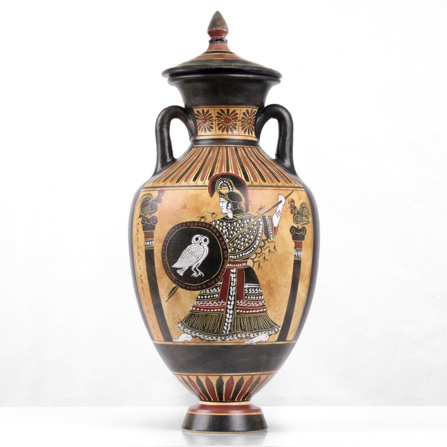Antike griechische schwarzfigurige panathenaeische Amphore mit Athena und Laeufern