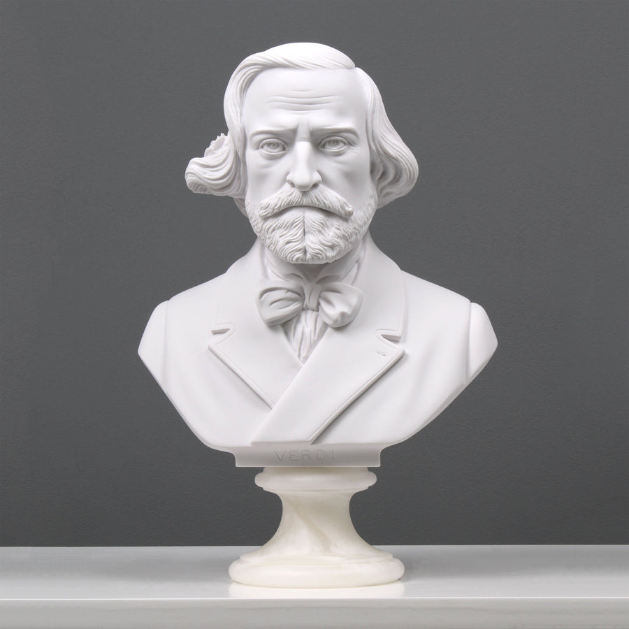 Verdi Büste Statue