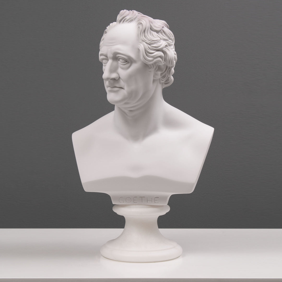 Goethe Büste Statue