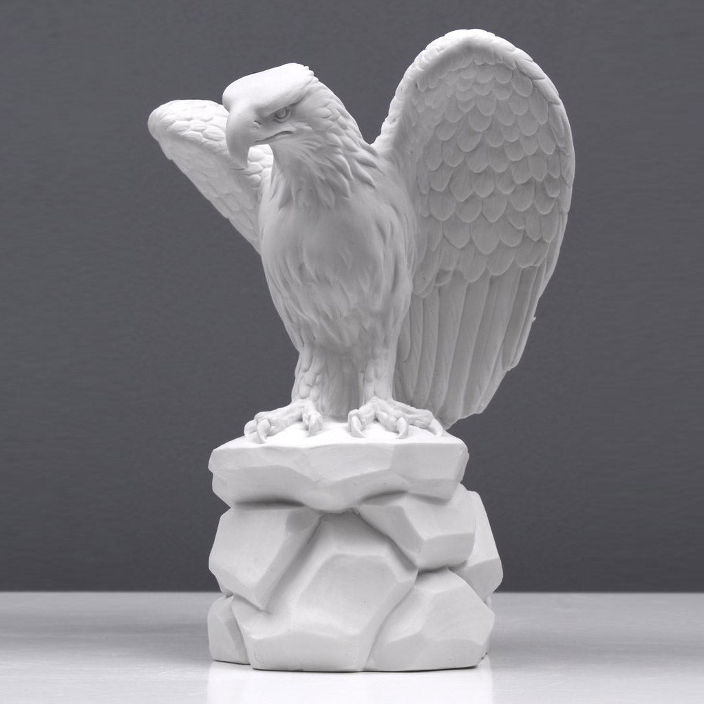 Adler Skulptur