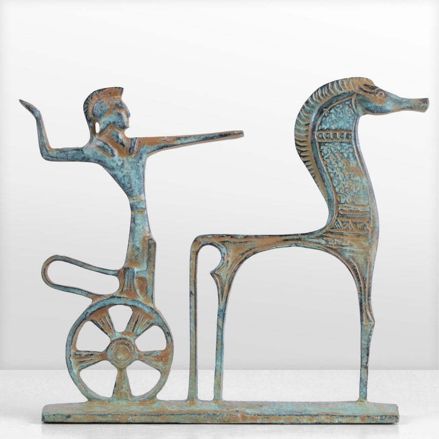 Antike Griechische Streitwagen-Statue eines siegreichen Kriegers
