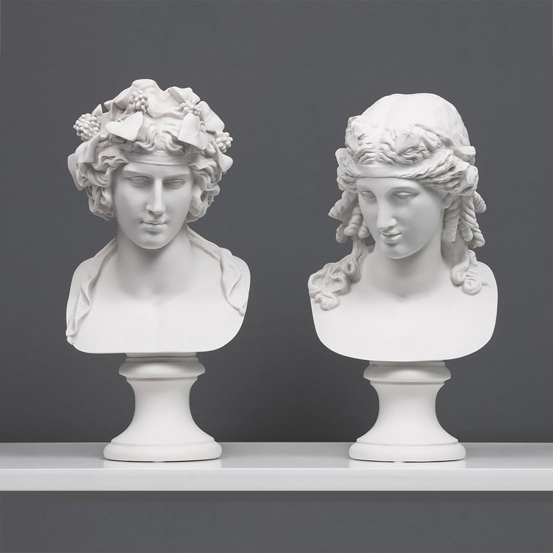 Antinous Lansdowne und Ariadne Büsten