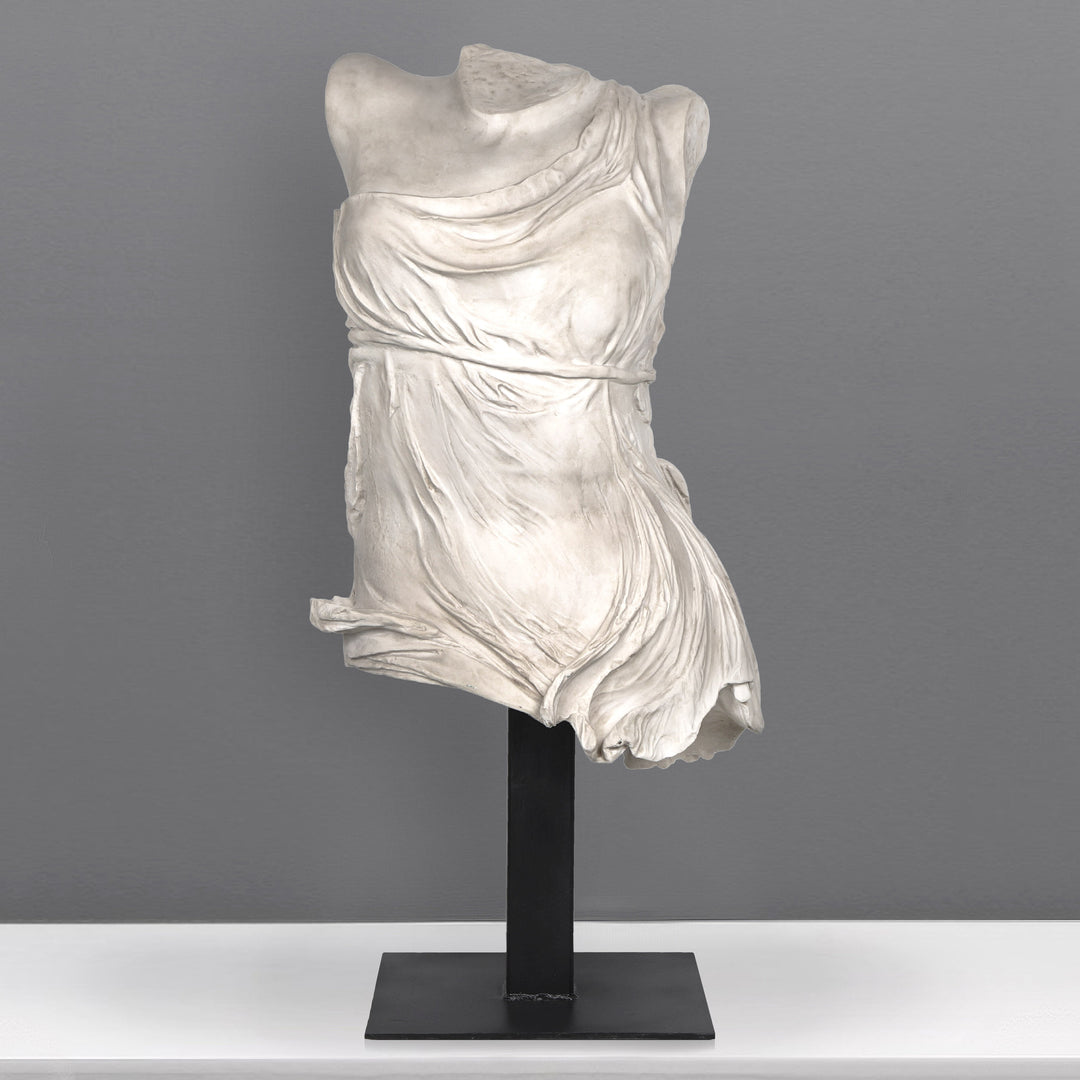 Nike Torso Lebensgrosse Statue – Gefluegelter Sieg von Samothrake